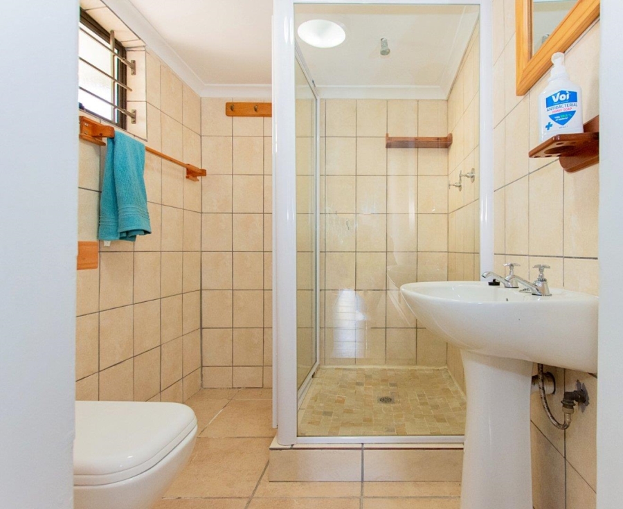 7 Bedroom Property for Sale in Middedorp Western Cape